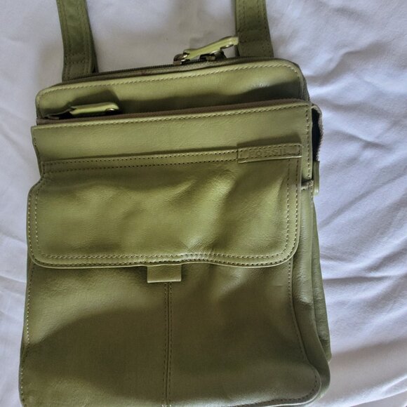 Fossil Green Crossbody Purse - Picture 5 of 16